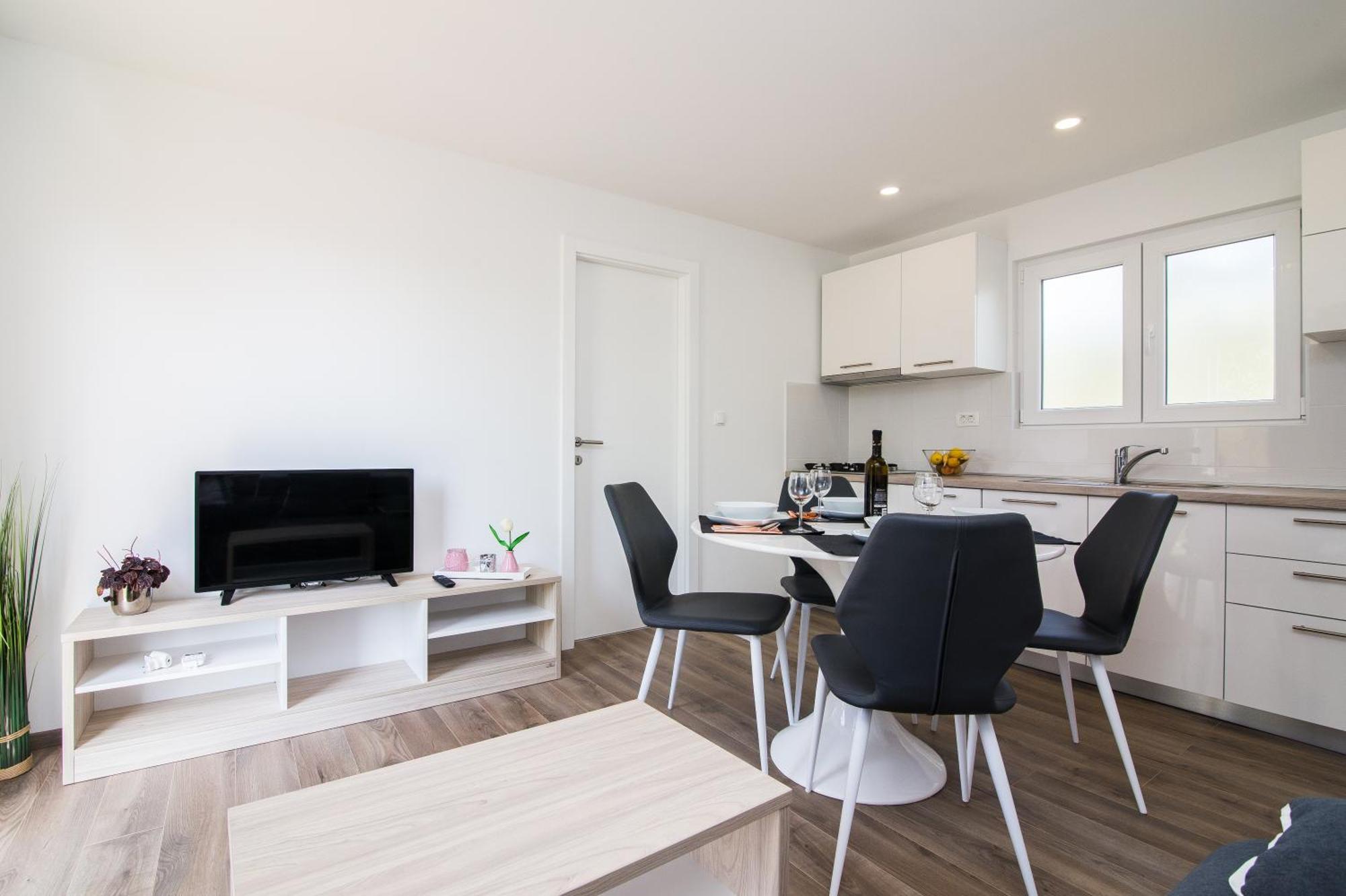Luxury Mobile Homes Liza Biograd Na Moru Εξωτερικό φωτογραφία