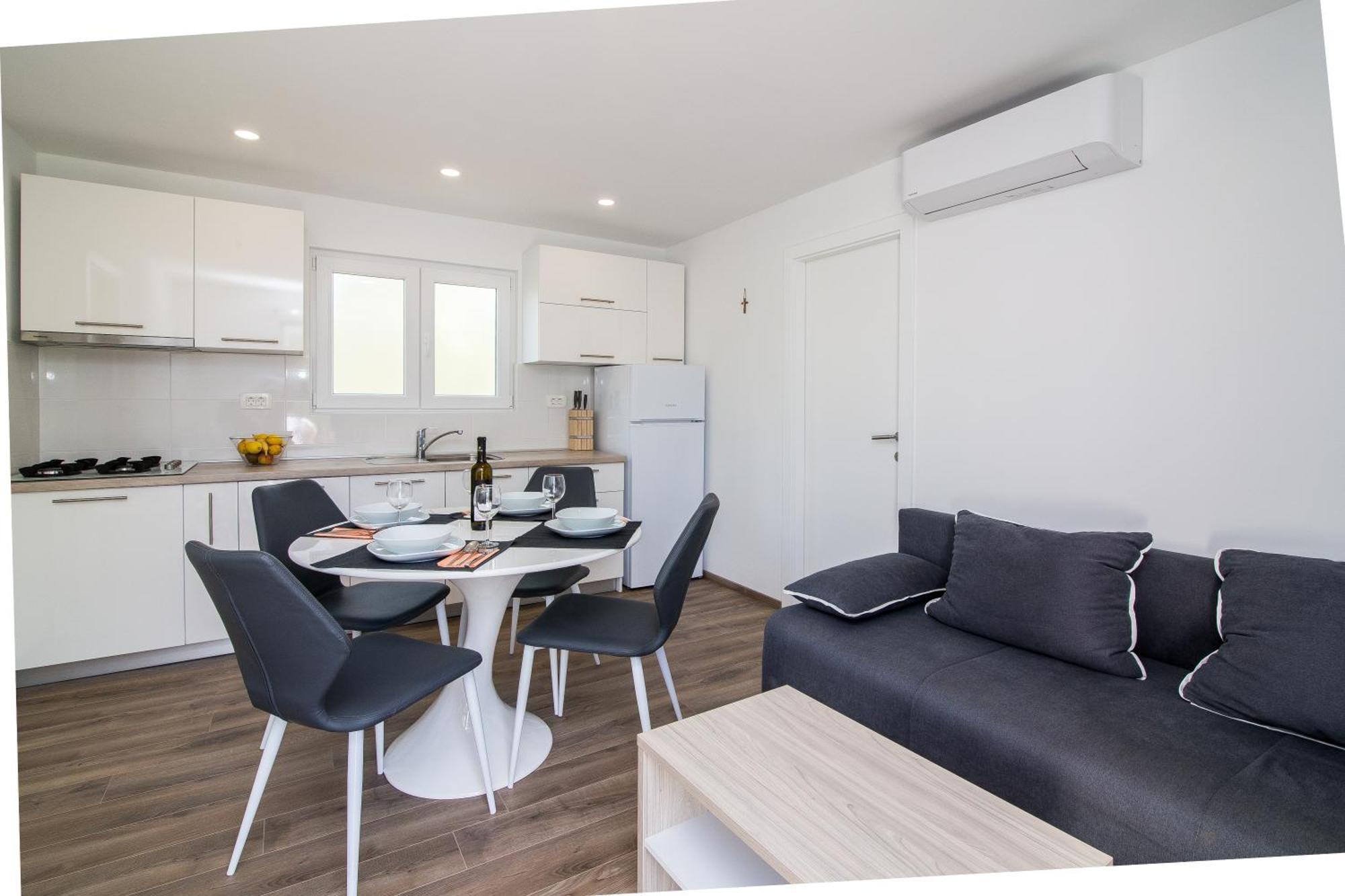 Luxury Mobile Homes Liza Biograd Na Moru Εξωτερικό φωτογραφία