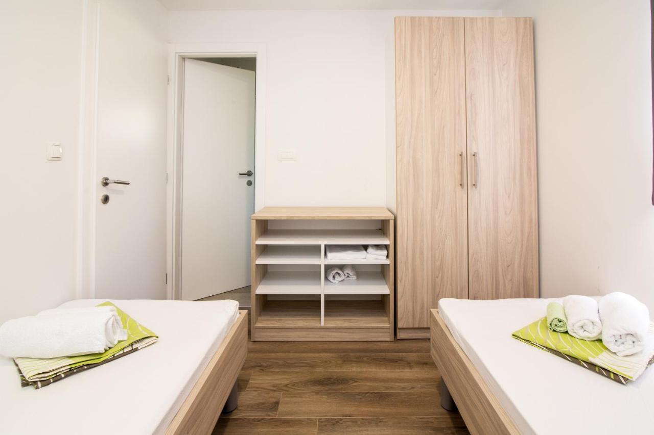 Luxury Mobile Homes Liza Biograd Na Moru Εξωτερικό φωτογραφία