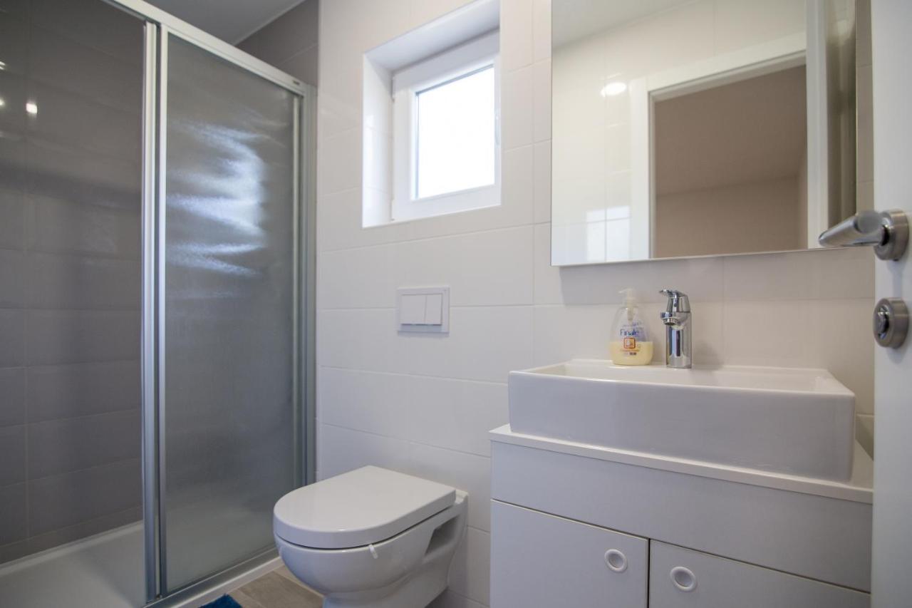 Luxury Mobile Homes Liza Biograd Na Moru Εξωτερικό φωτογραφία